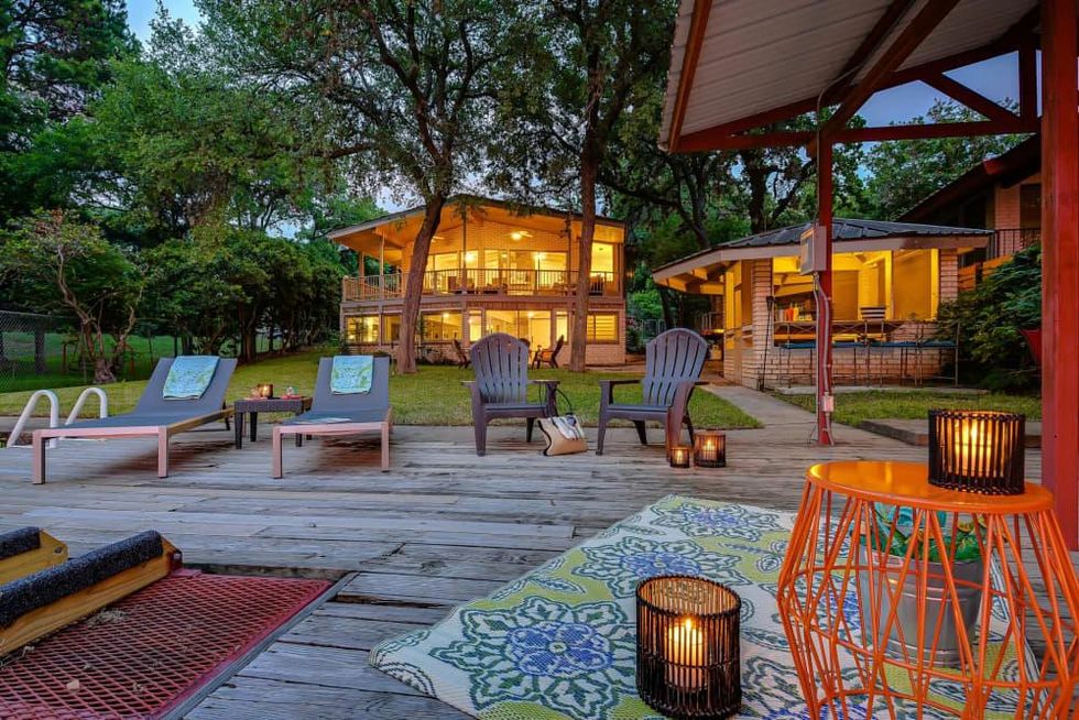 lake LBJ lodgewell rental near Austin