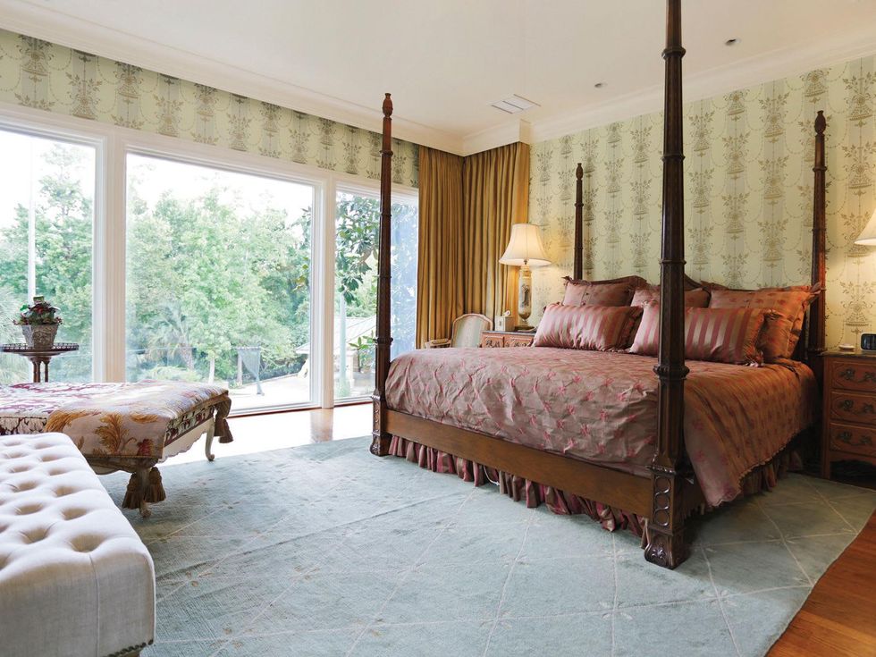 LAST On the Market 3940 Inverness Drive February 2014