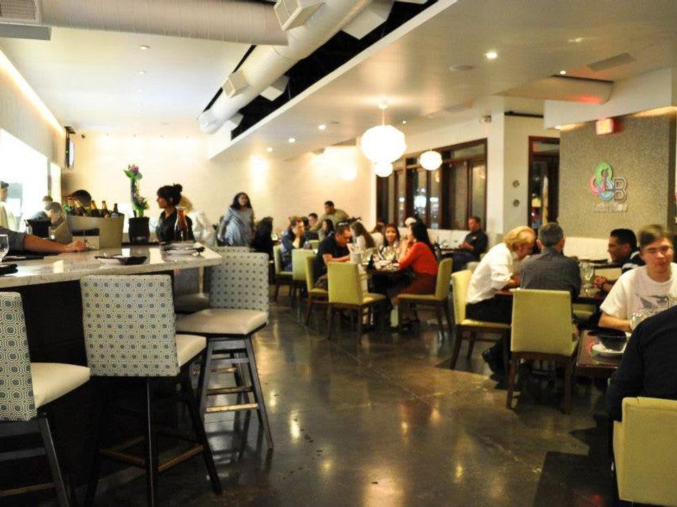 Latin Bites Houston restaurant dining room