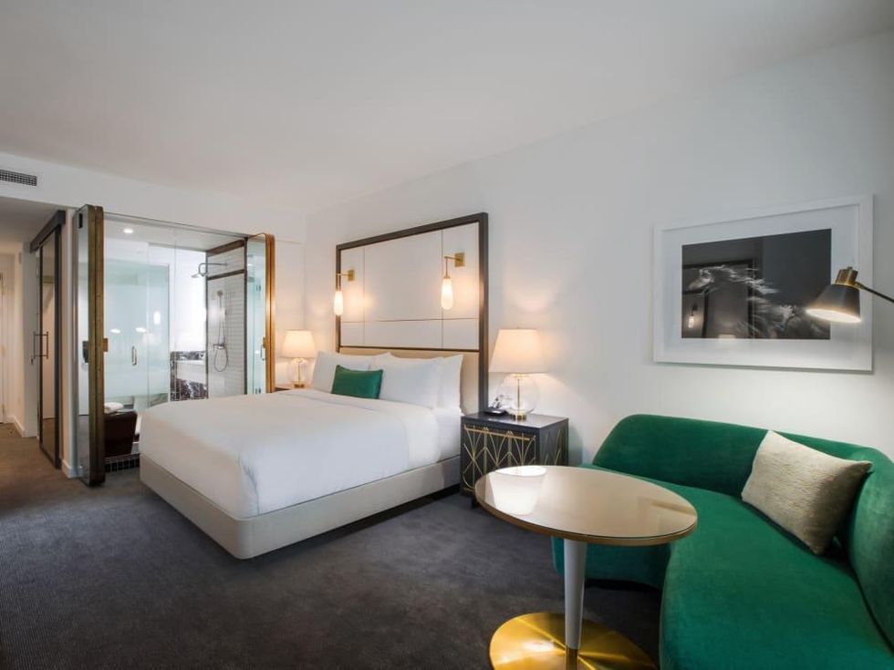 Laura Hotel guest room