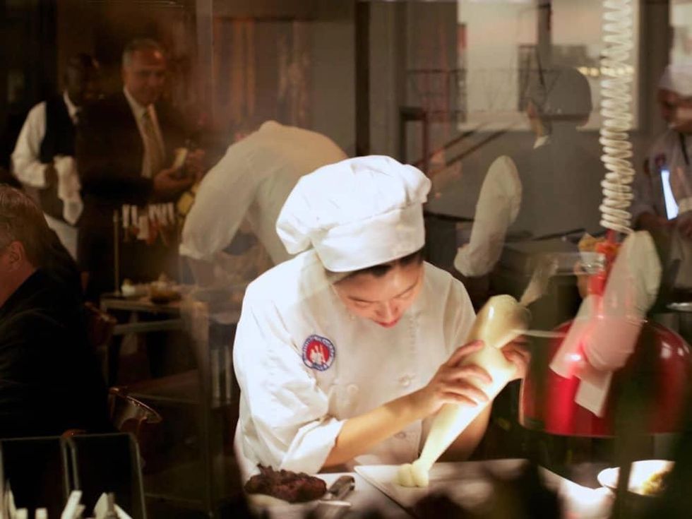 Le Bistro culinary student