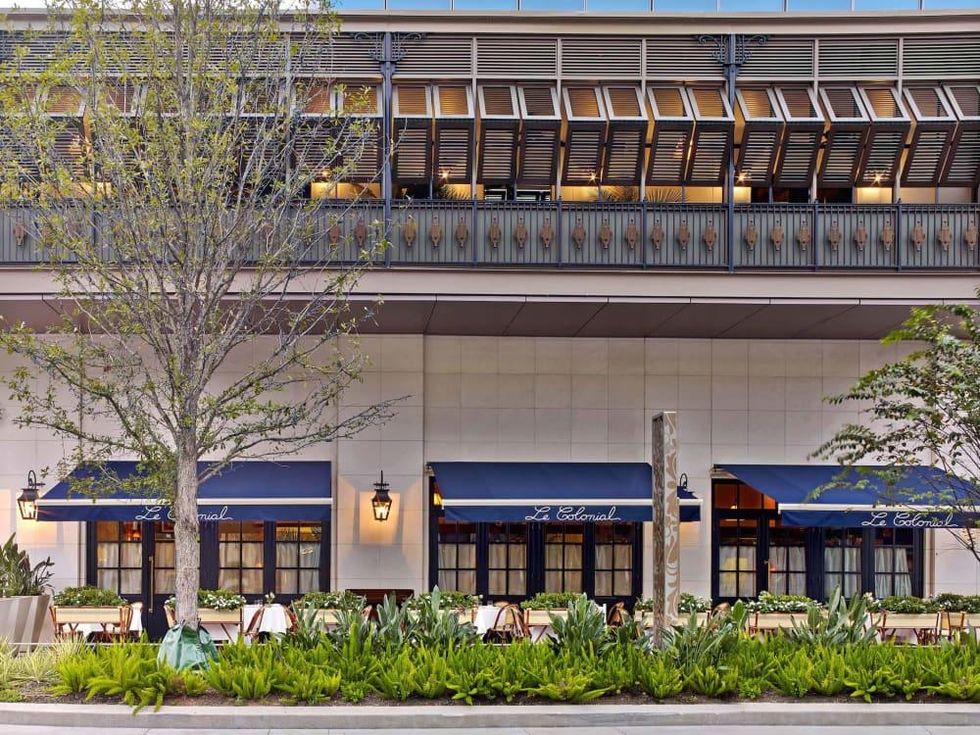 Le Colonial Houston exterior patio