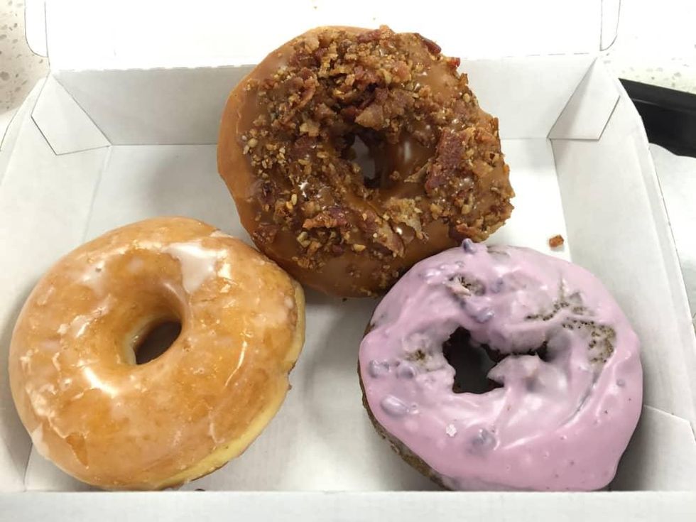 Lee's fried chicken and donuts