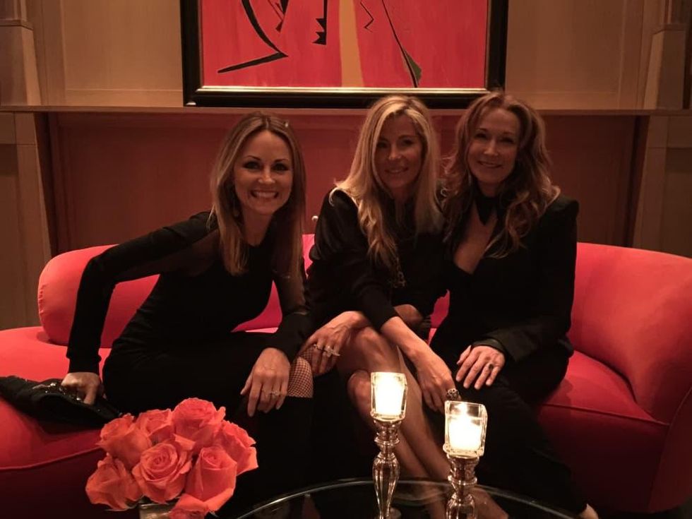 Liaison au Louvre, Becca party, Lucinda Loya, name, Holly Waltrip Long