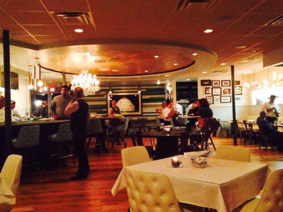 Liberty Kitchen & Oysterette October 2013 interior