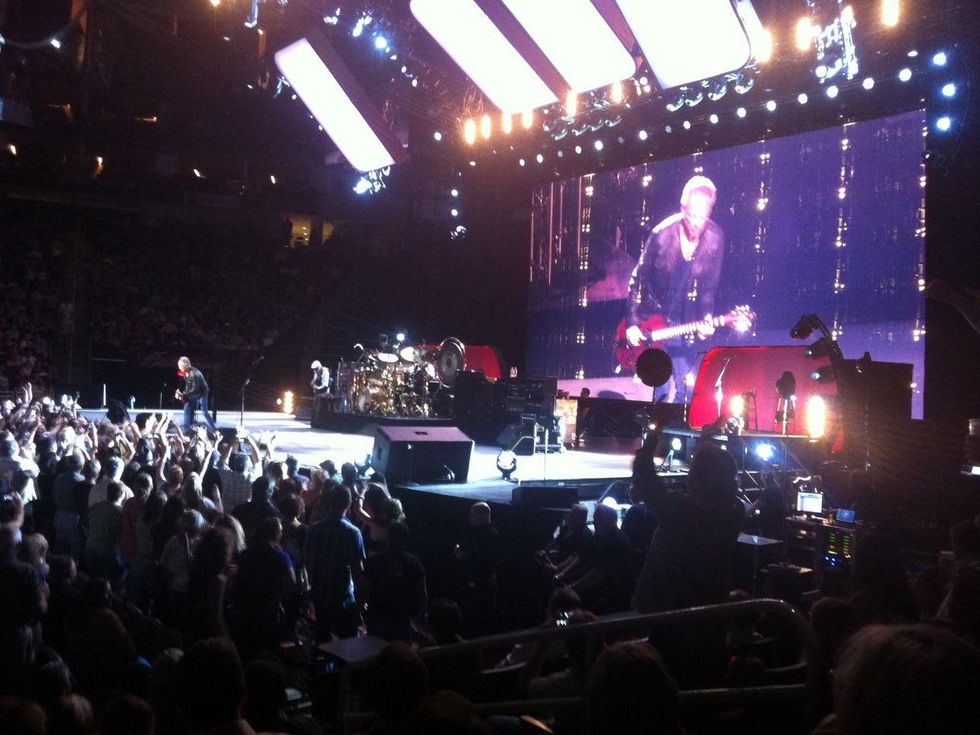 Lindsey Buckingham at Fleetwood Mac concert June 2013