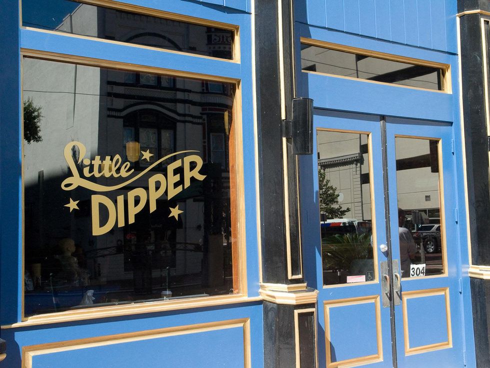 Little Dipper bar Houston preview October 2013 front door entrance sign