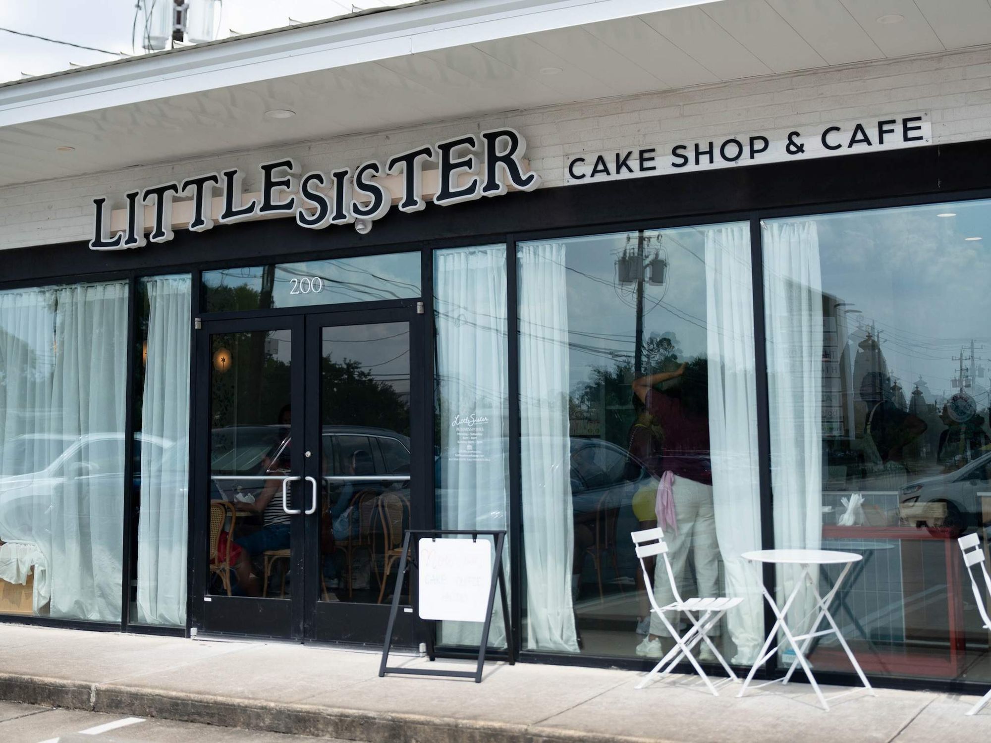 Little Sister Cake Shop and Cafe