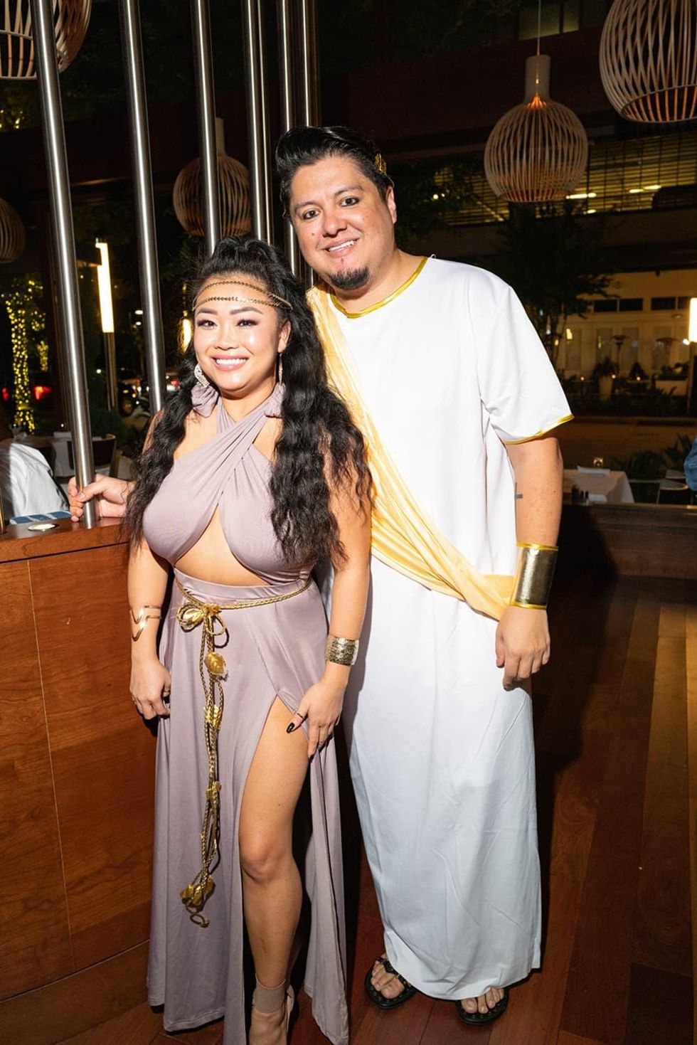 Loch Bar and Ouzo Bay Halloween 2020 Kim Do, Eliaz Sanchez