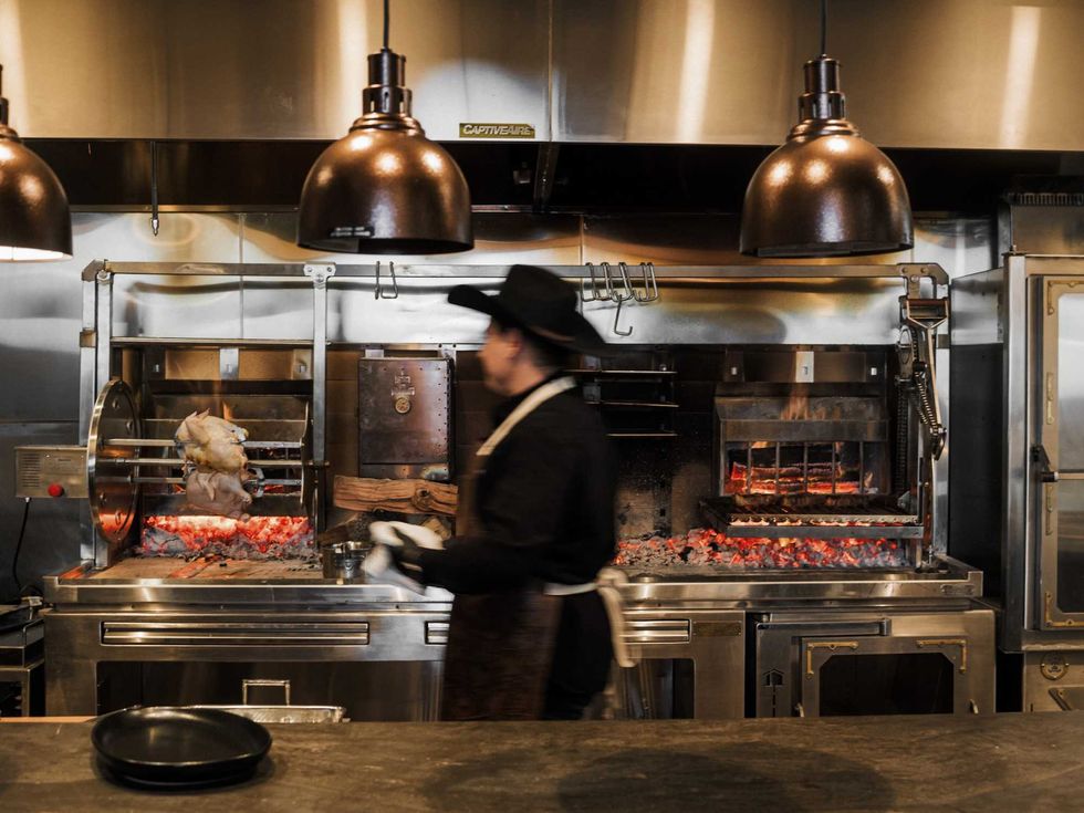 Long Weekend restaurant grill