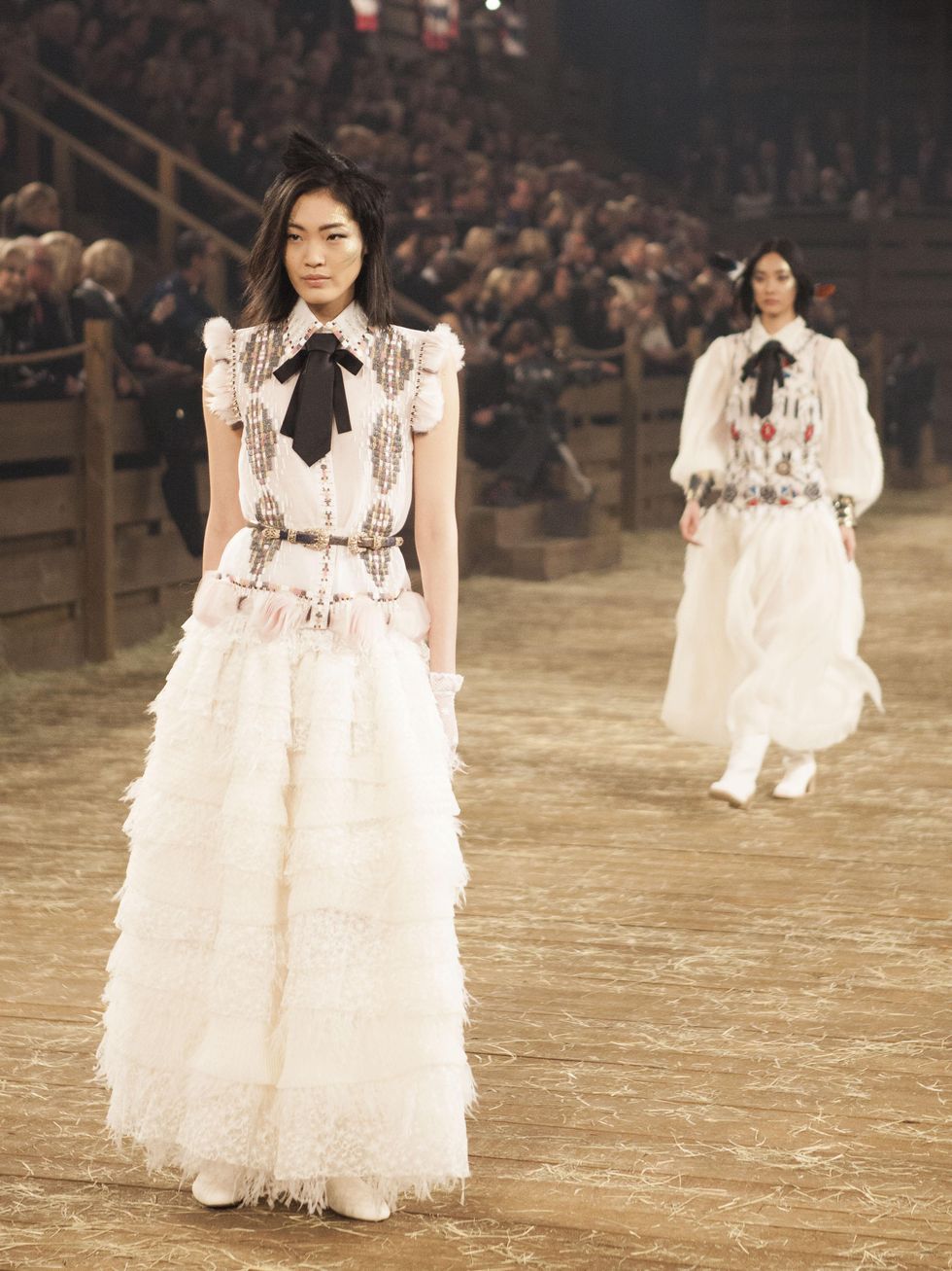 Look from Chanel Metiers d'Art in Dallas