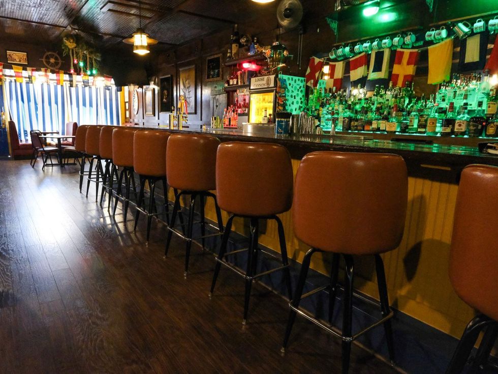 Loose Cannon interior