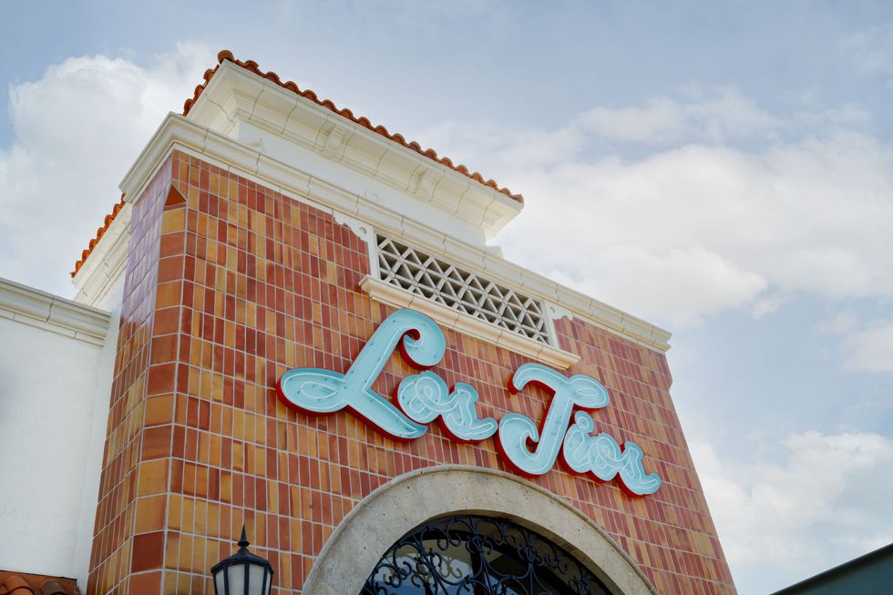 Los Tios West U exterior