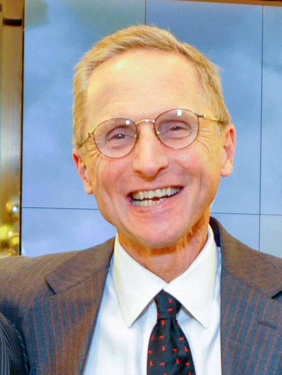 Lou Delone head shot former Houstonia Magazine publisher