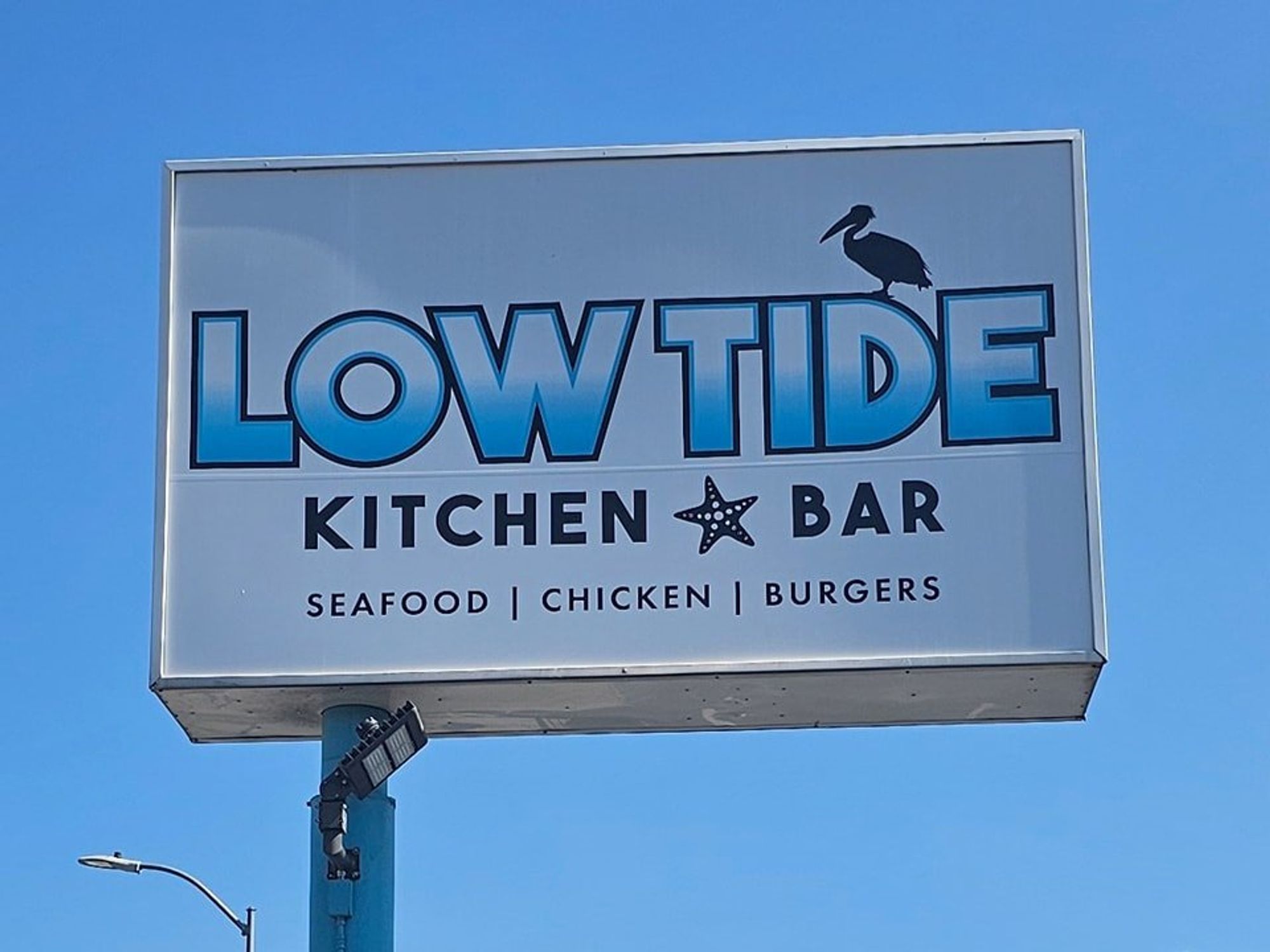 Low Tide Kitchen Bar sign