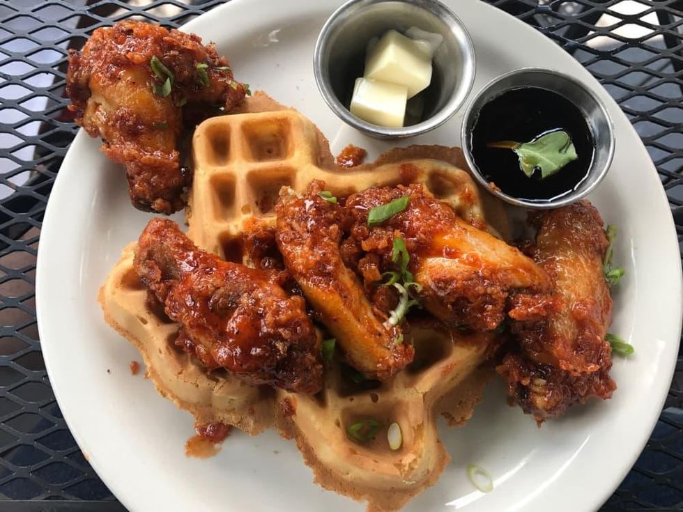 Lowbrow wings and waffle