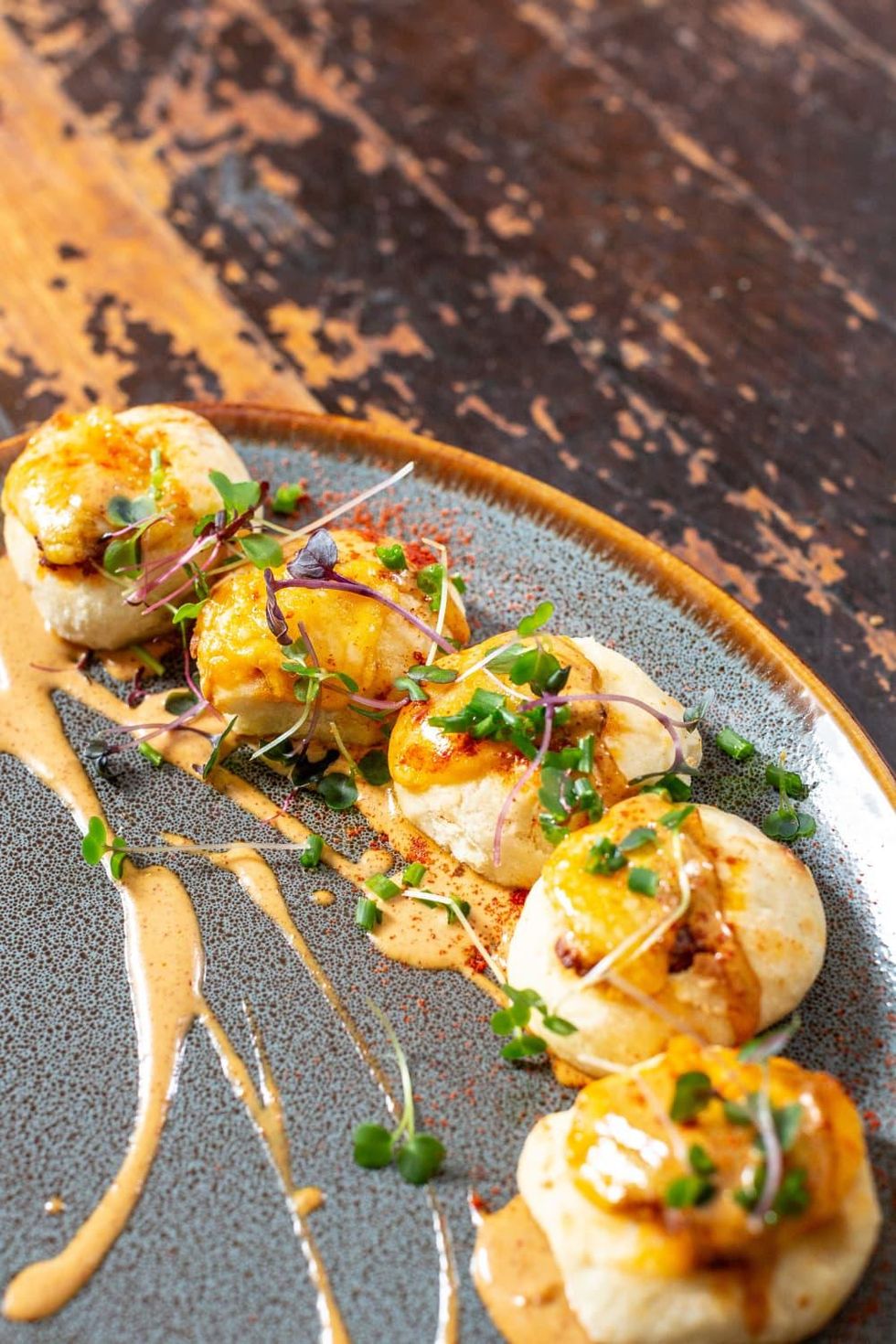 Lucille's chili biscuits