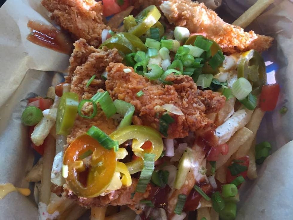 Luv Me Tenders poutine