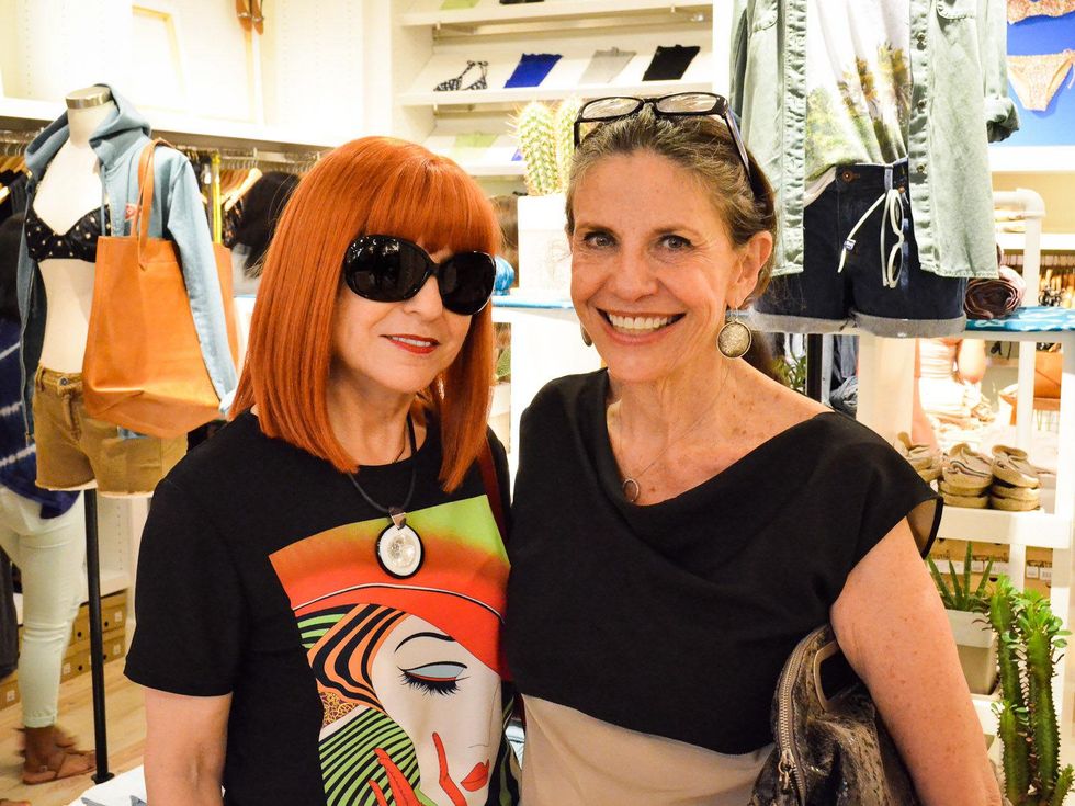Madewell Houston June 2013 Elina Htun (of "Art and Dimensions") (R) Paula Siegel (of "Mixed Emotions")