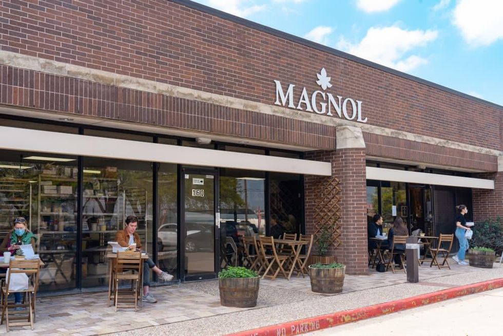 Magnol French Baking patio