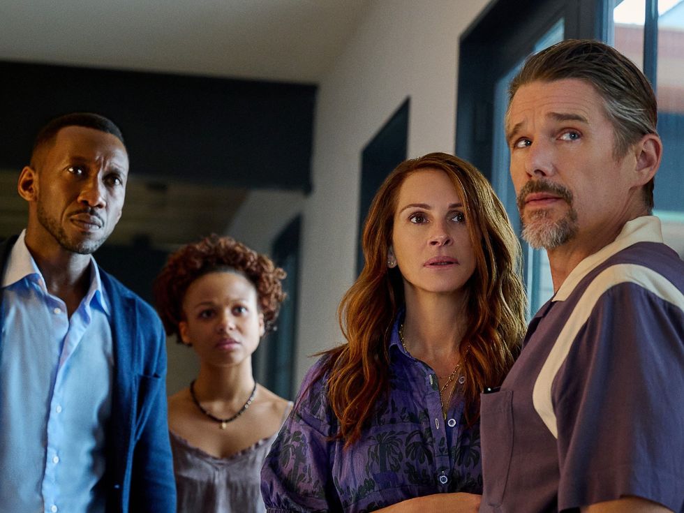 Mahershala Ali, Myha\u2019la Herrold, Julia Roberts, and Ethan Hawke in Leave the World Behind