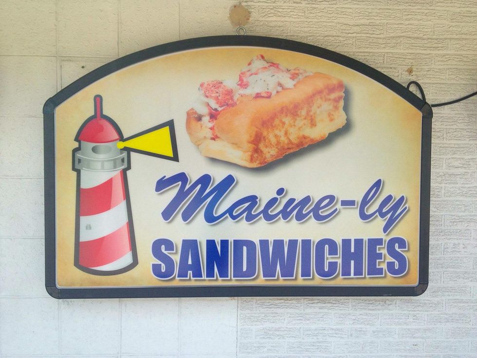 Maine-ly Sandwiches Houston August 2013 sign