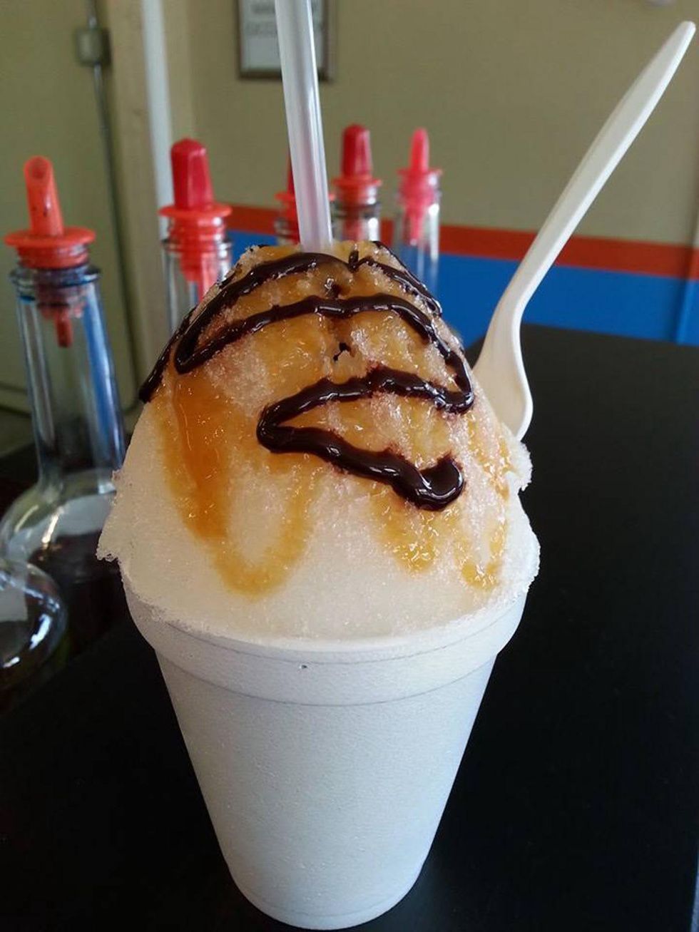 MAM's House of Ice Snowballs Silver Fox with caramel and chocolate syrup