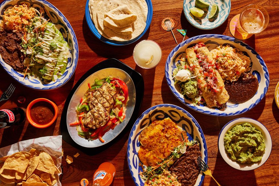 Armandos' family-friendly sister spot now serving Tex-Mex favorites in ...