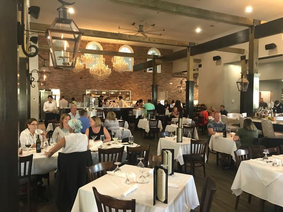 Marais Dickinson interior