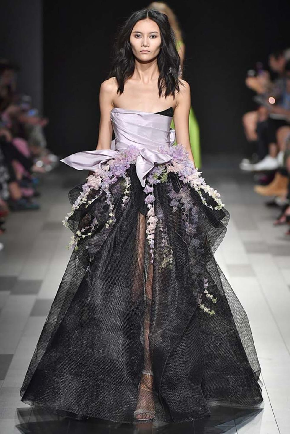 Marchesa duo go all out to create attention-getting evening gowns with ...