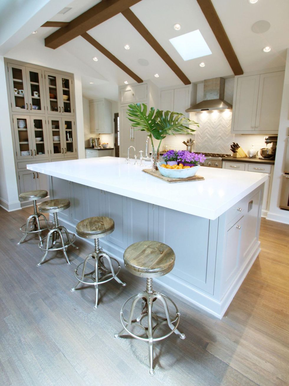 Marie Flanigan interior design ideas January 2015 Wood and Metal