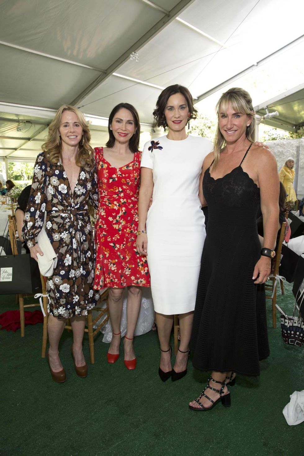 Martha Katherine Long; Jennifer Segal; Laura Arnold; Courtney Sarofim at Bayou Bend Oscar de la Renta