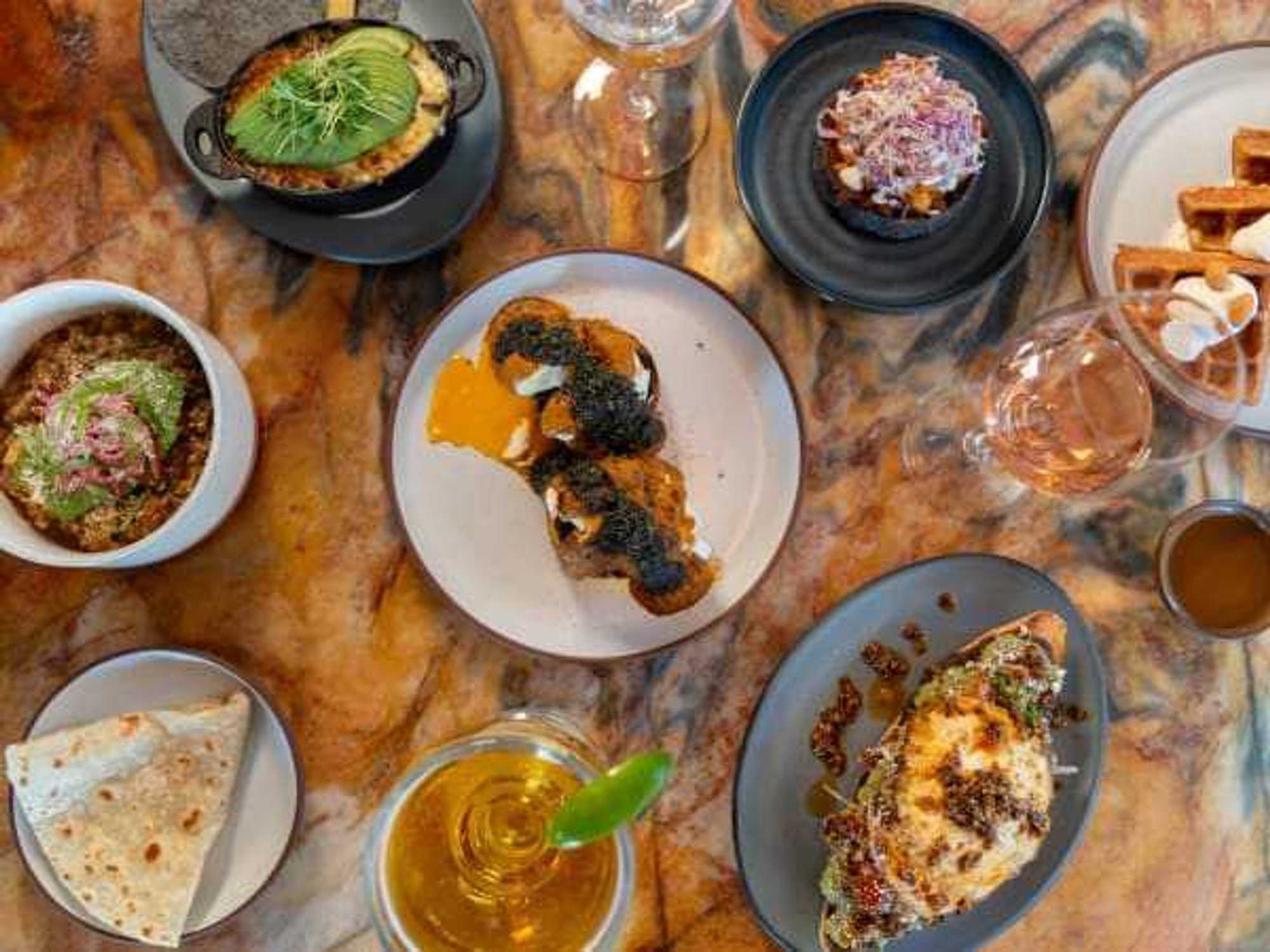 Maximo restaurant brunch spread