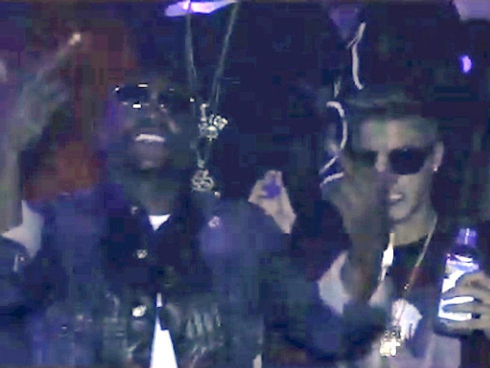 Mayweather and Justin Bieber partying at strip club
