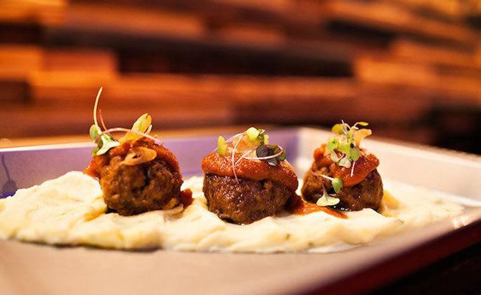 meatloaf muffins at Bovine and Barley