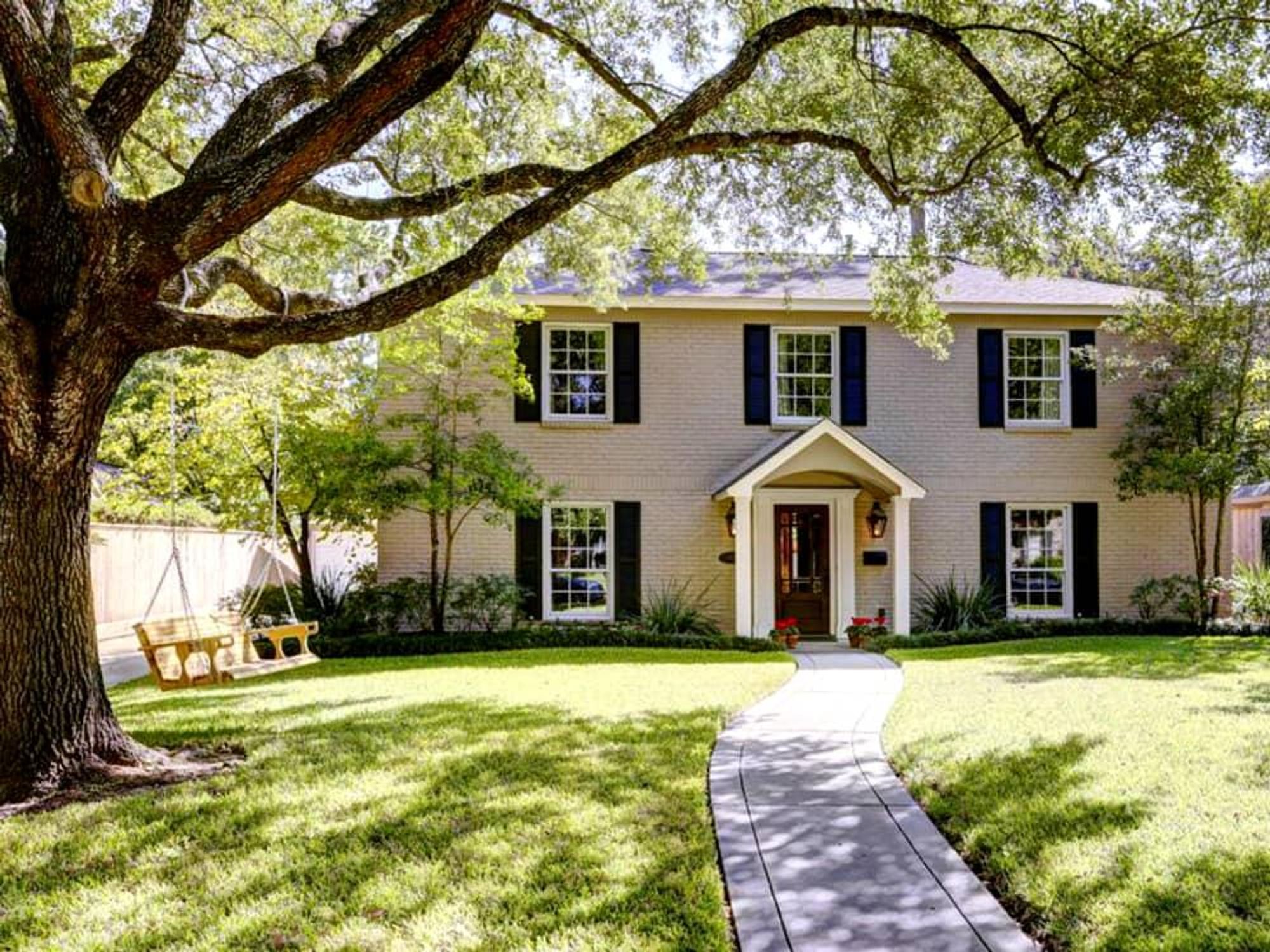 Memorial home exterior swing real estate Houston best neighborhood