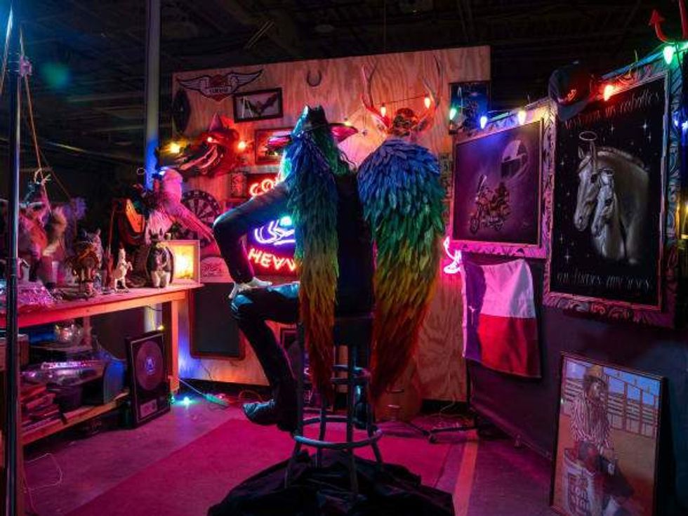 Meow Wolf: Radio Tave