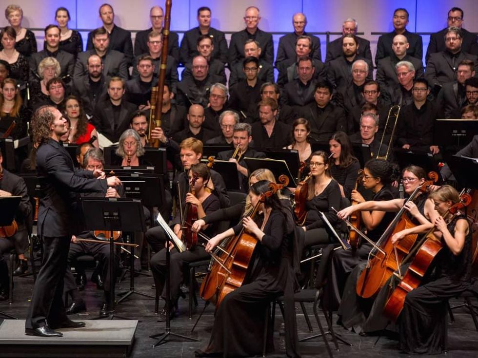 Mercury performs Beethoven\u2019s Symphony No. 9 at Wortham Theater Center