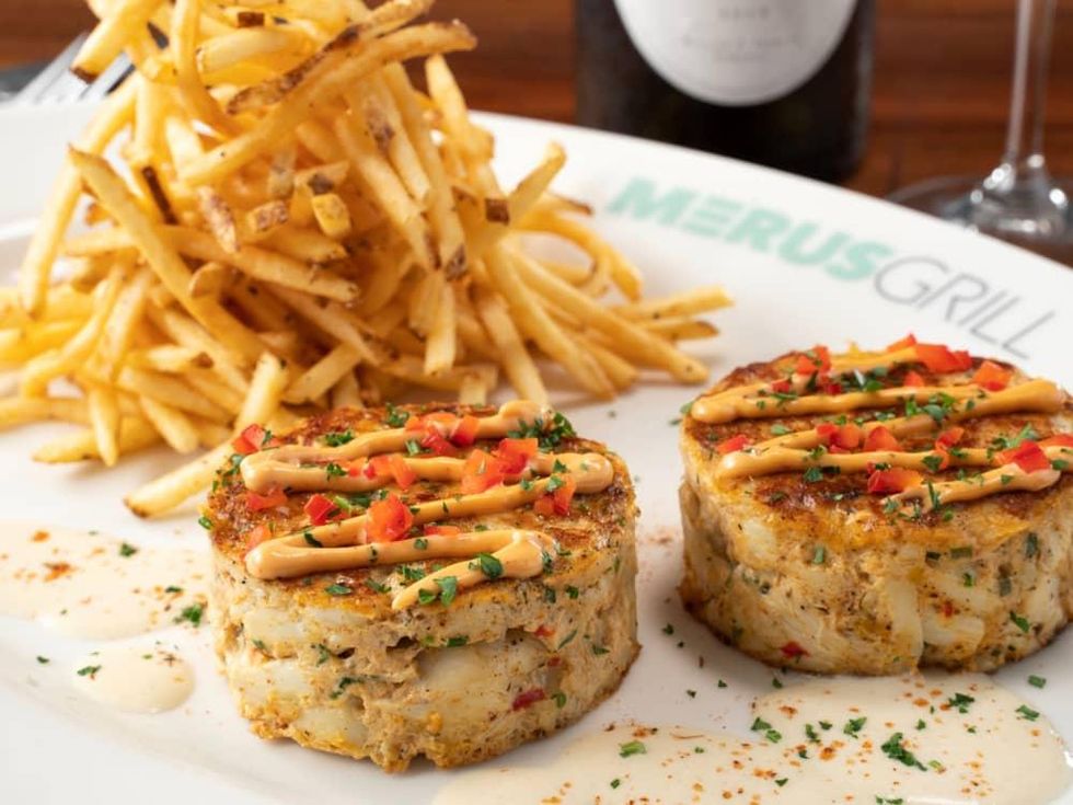 Merus Grill crab cakes