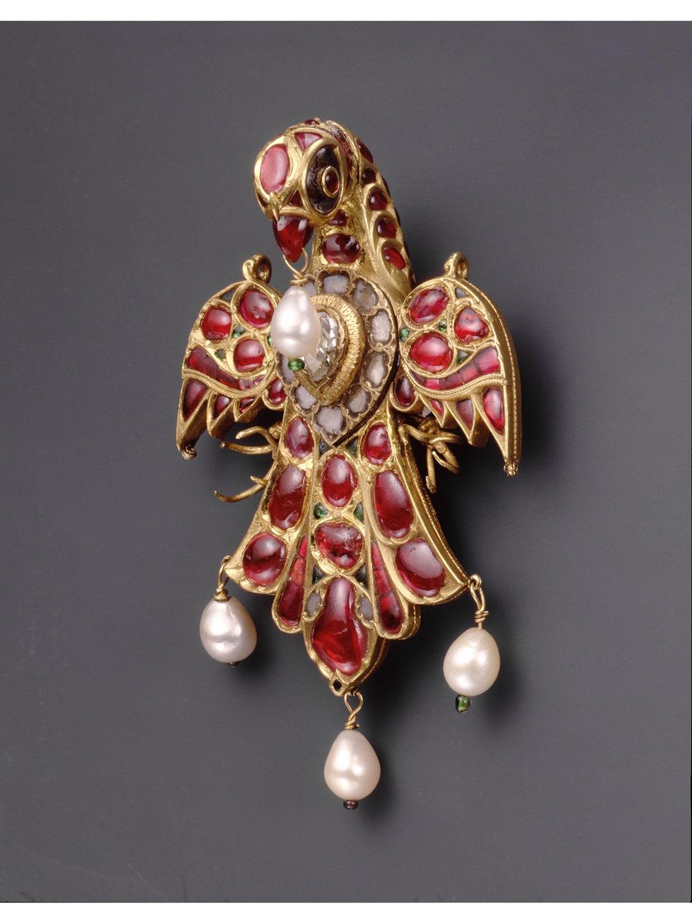 MFAH al-Sabah exhibit February 2015 Indian - Bird Pendant (front)