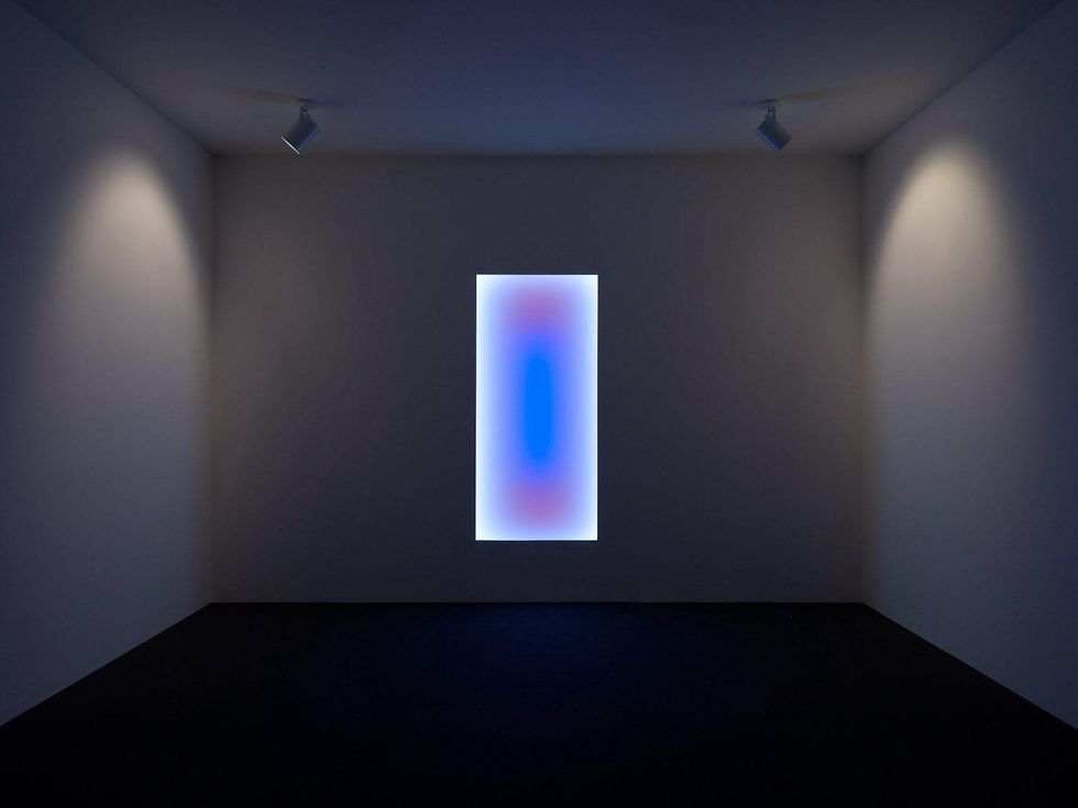 MFAH James Turrell The Light Inside June 2013 Aurora B, Tall Glass