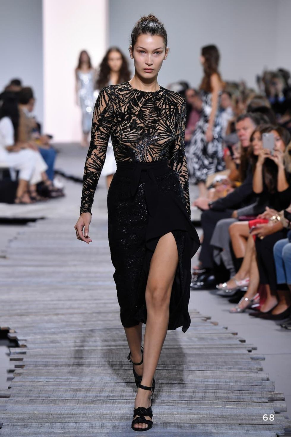 Michael Kors Collection spring 2018 New York Fashion Week look 68 Bella Hadid