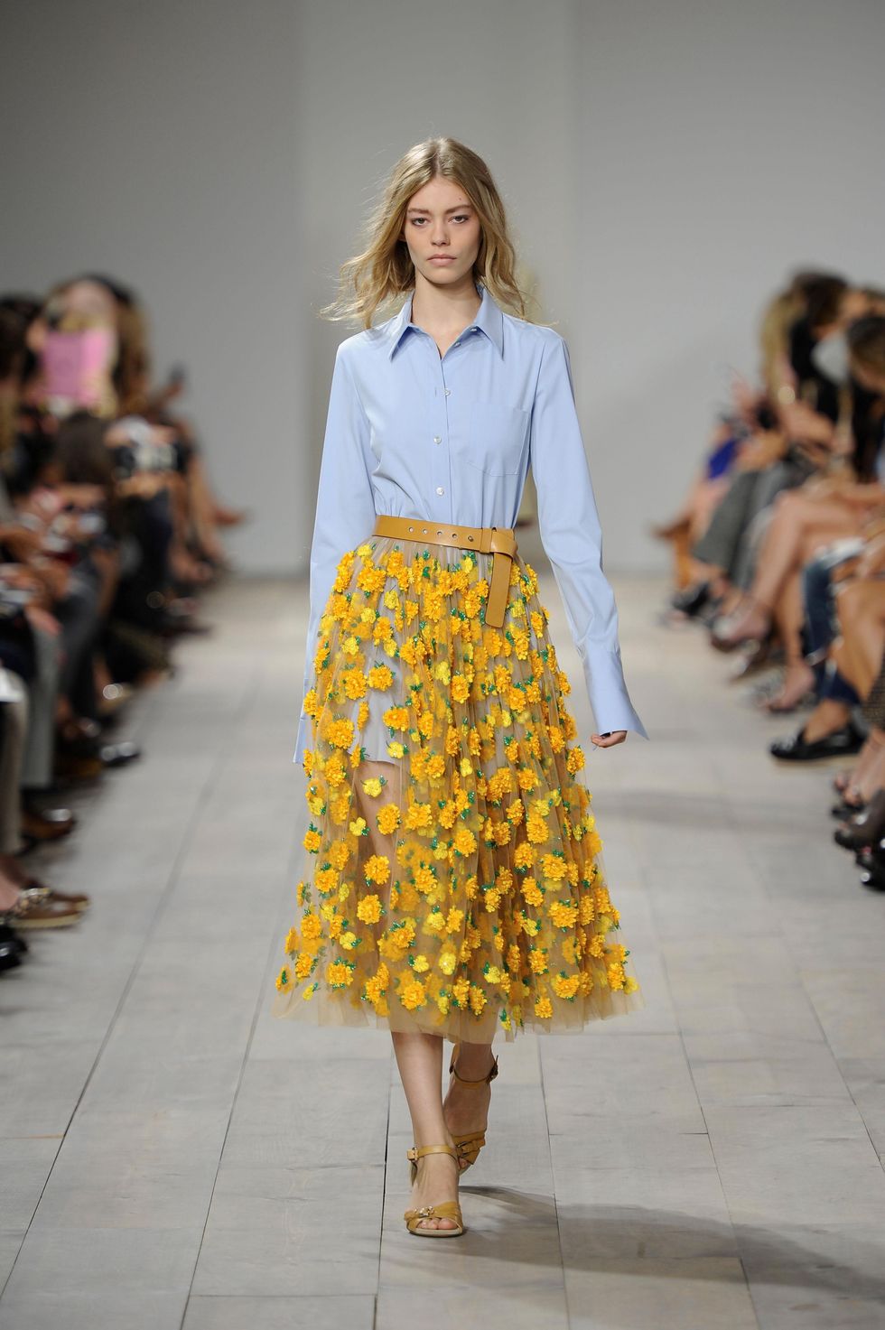 Michael Kors spring 2015 look 16 blue shirt and daffodil embroidered tulle skirt
