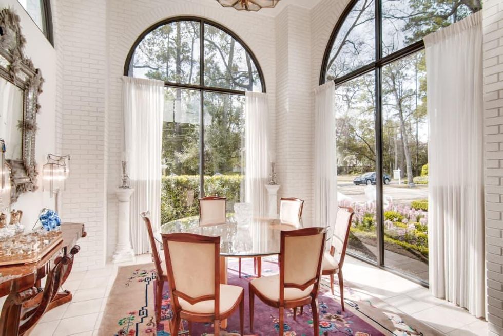 Midcentury Memorial 9102 Chatsworth Drive Houston