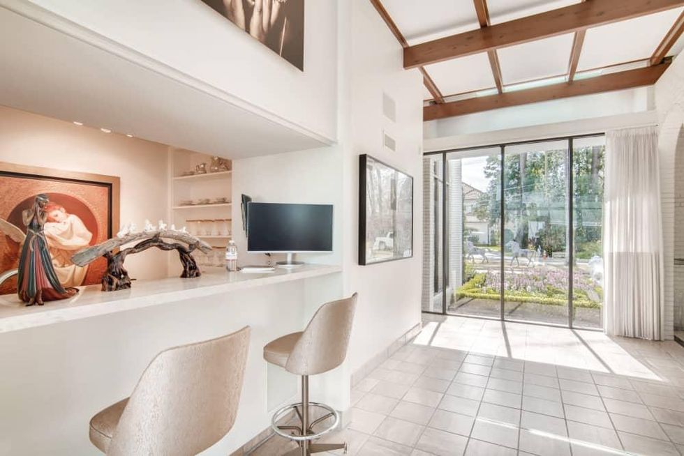 Midcentury Memorial 9102 Chatsworth Drive Houston