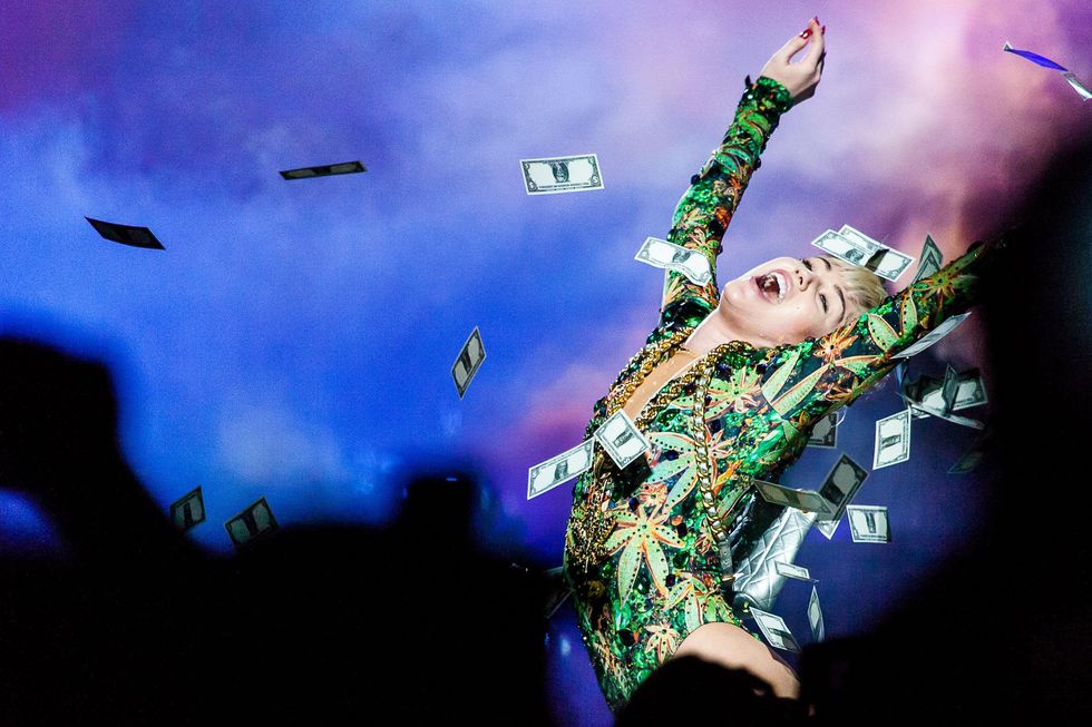 Miley Cyrus concert Toyota Center March 2014