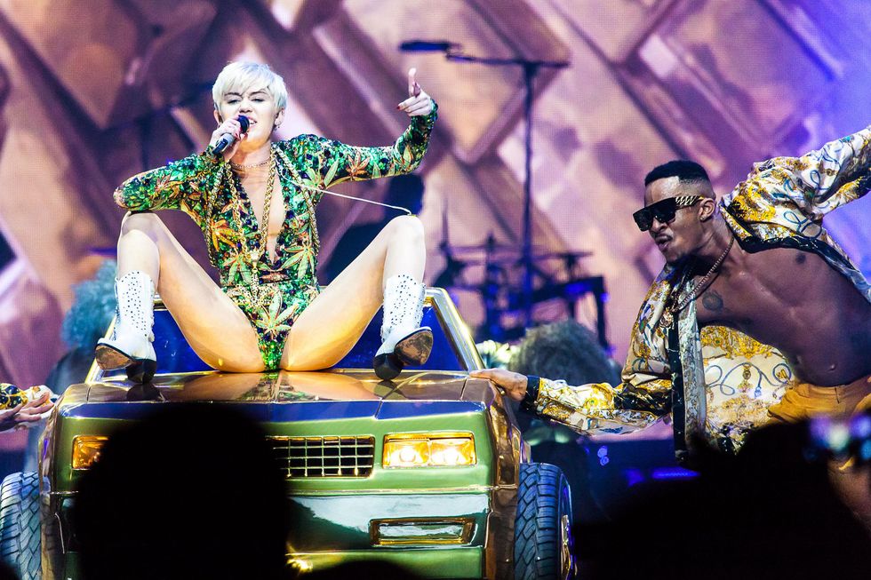 Miley Cyrus concert Toyota Center March 2014