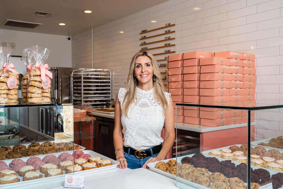 Gooeycentered cookie bakery opens in Tanglewood/Briargrove area with