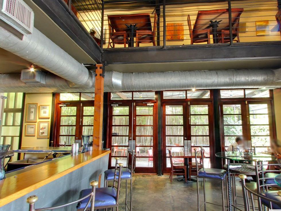 Mo Mong restaurant Houston