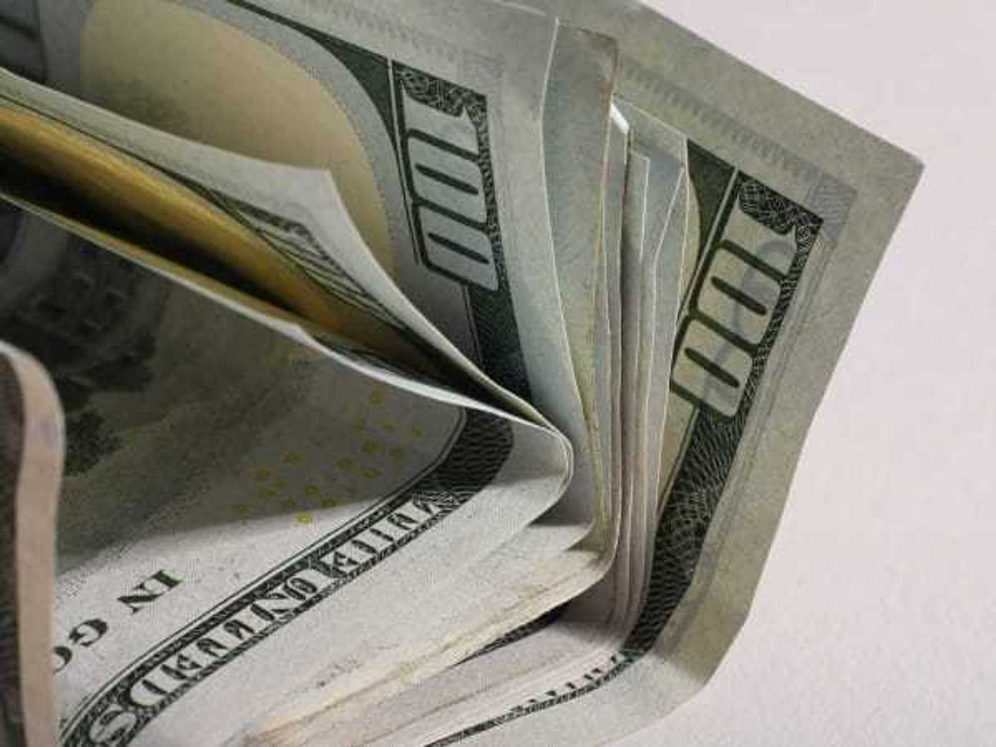 money, salary, income to live comfortably, SmartAsset